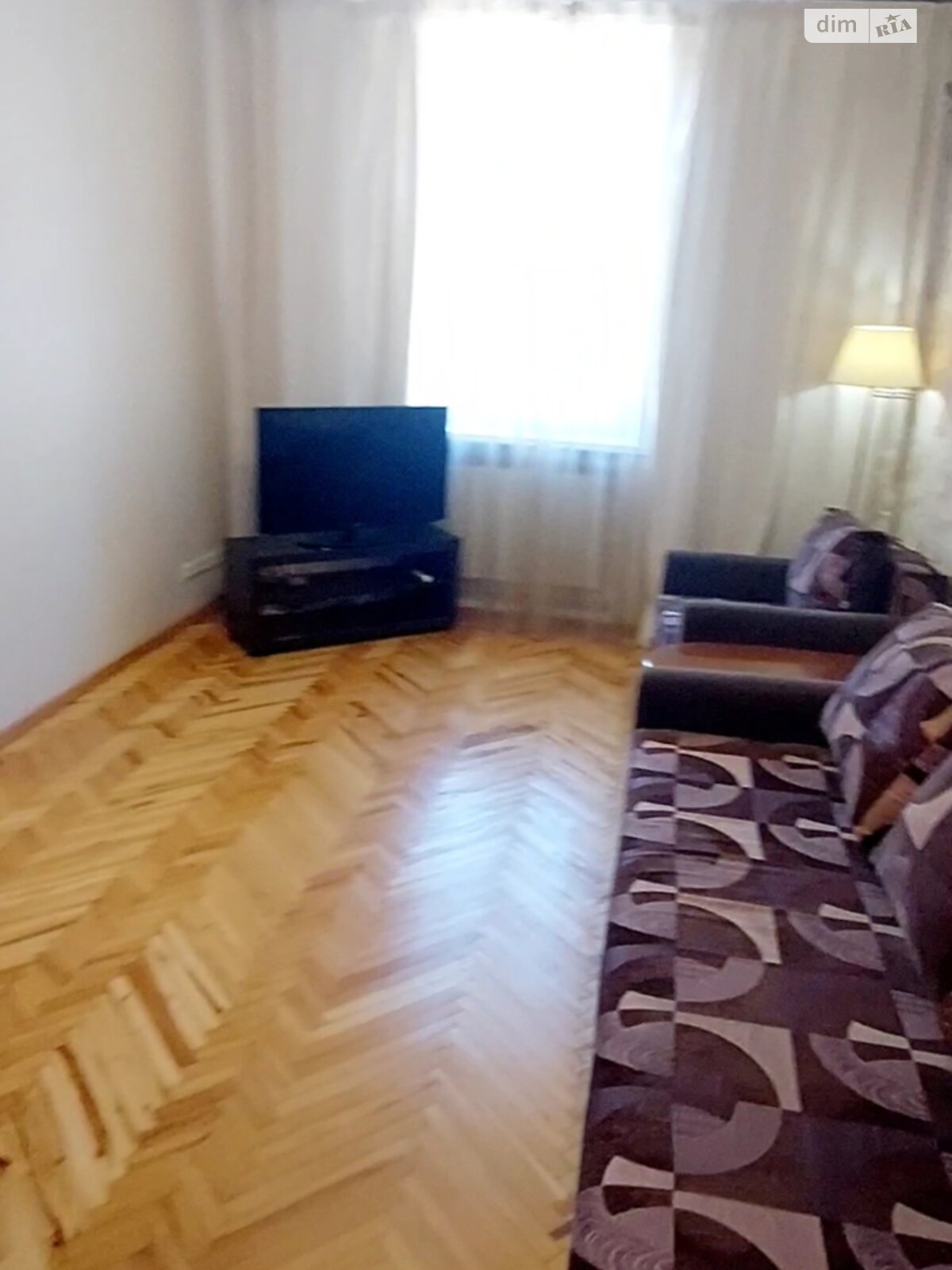 двокімнатна квартира в Києві, район Старий Київ, на вул. Софіївська 4 в довготривалу оренду помісячно фото 1 двокімнатна квартира в Києві, район Старий Київ, на вул. Софіївська 4 в довготривалу оренду помісячно фото 1