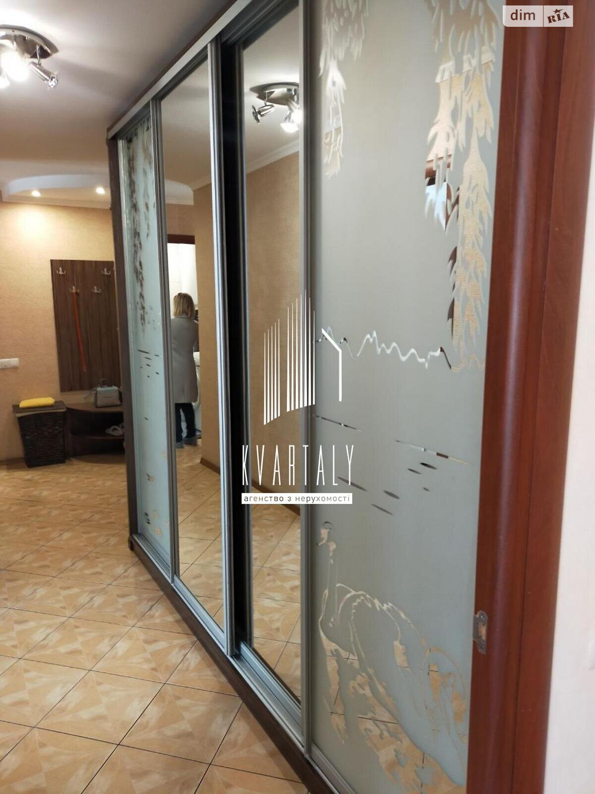 двокімнатна квартира в Києві, на шосе Стратегічне 15 в довготривалу оренду помісячно фото 1 двокімнатна квартира в Києві, на шосе Стратегічне 15 в довготривалу оренду помісячно фото 1