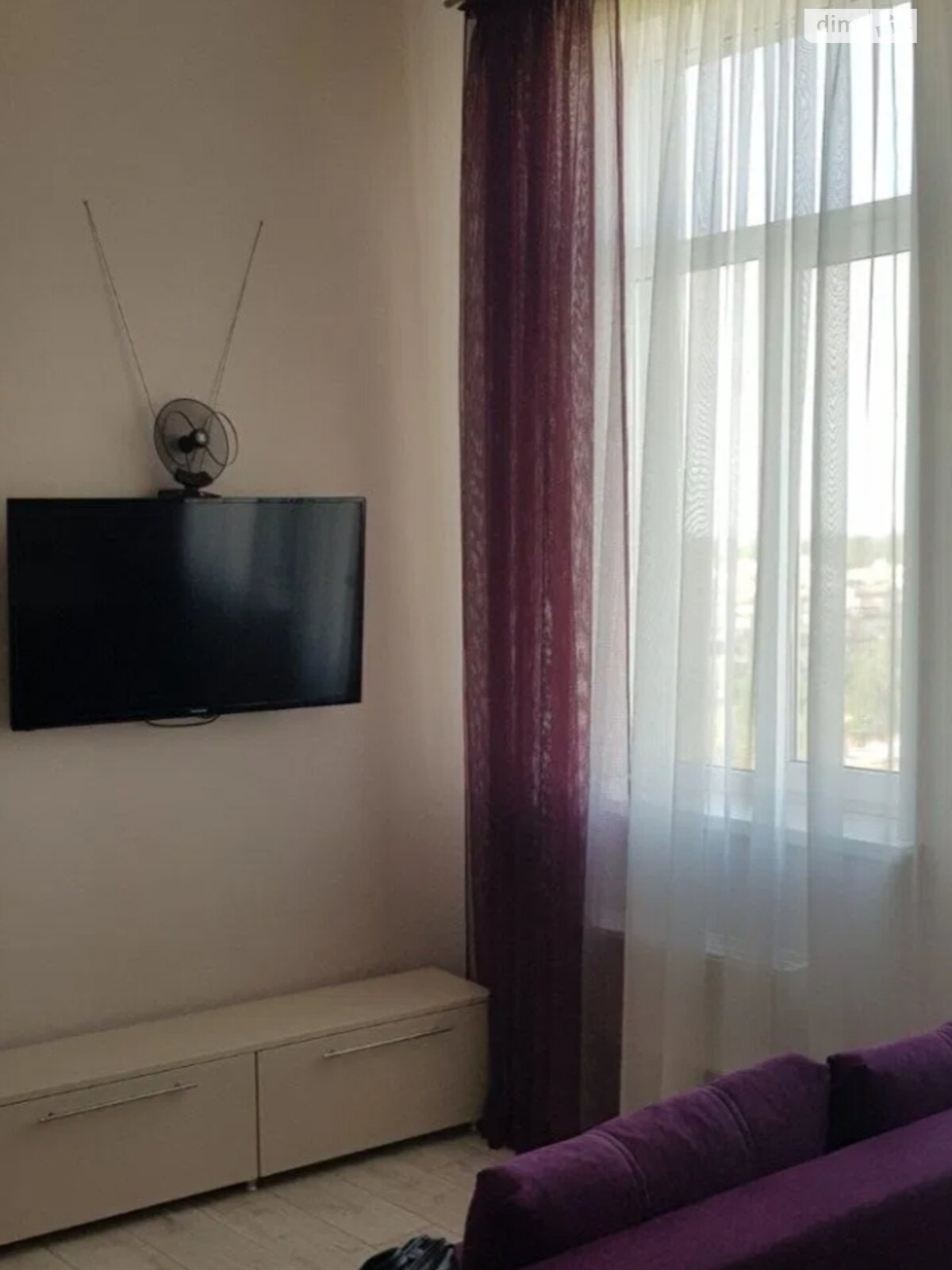 однокімнатна квартира в Києві, на вул. Світлицького 35 в довготривалу оренду помісячно фото 1 однокімнатна квартира в Києві, на вул. Світлицького 35 в довготривалу оренду помісячно фото 1