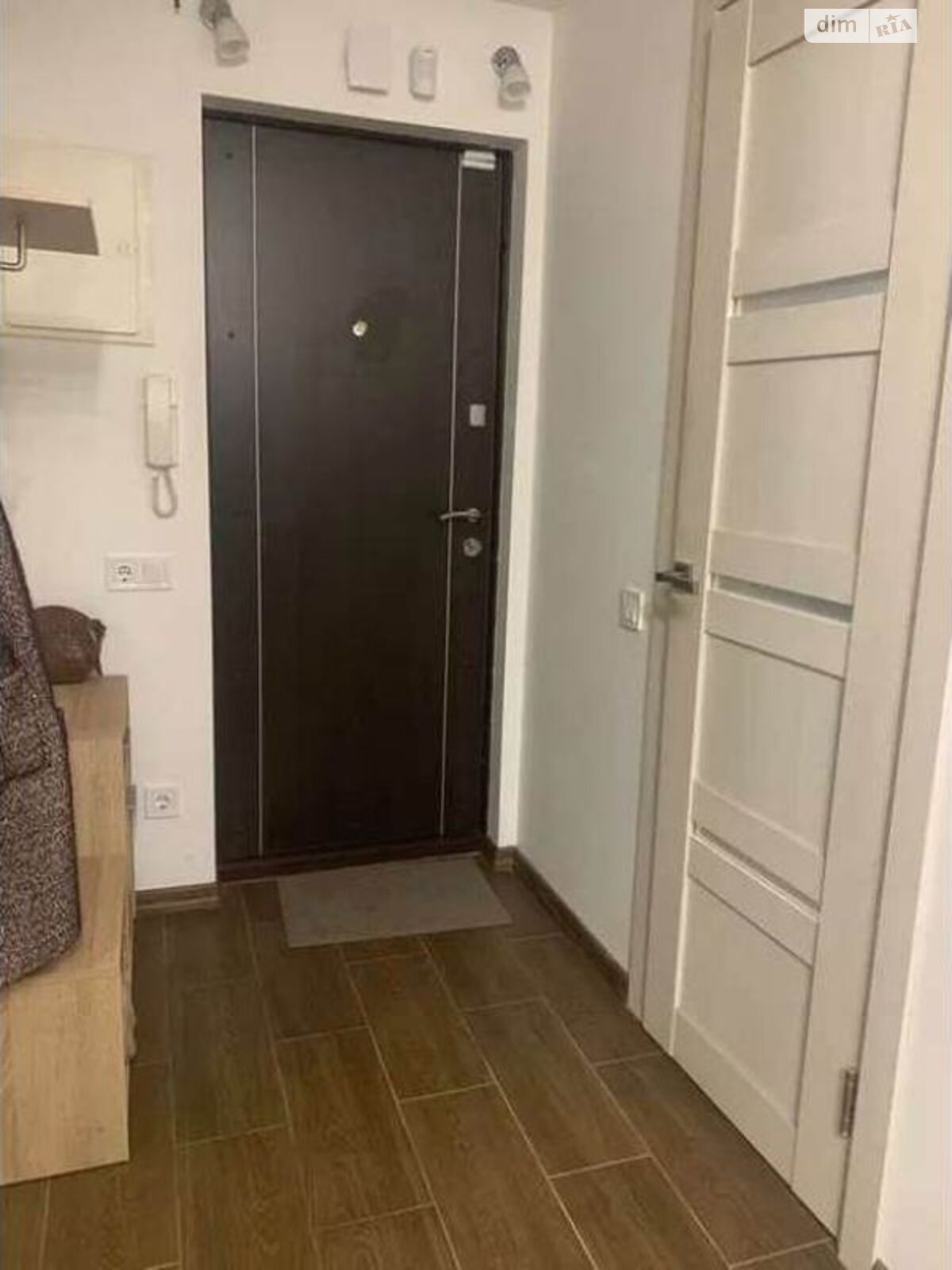 однокімнатна квартира в Києві, на вул. Світлицького 30/20Б в довготривалу оренду помісячно фото 1 однокімнатна квартира в Києві, на вул. Світлицького 30/20Б в довготривалу оренду помісячно фото 1