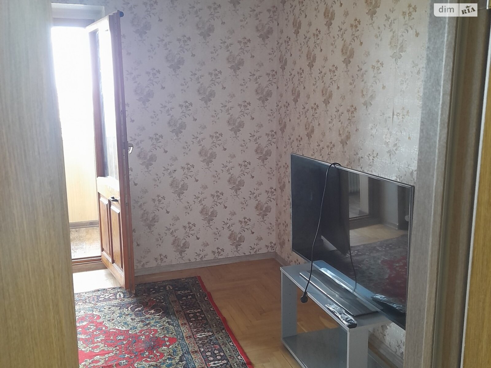 трехкомнатная квартира в Киеве, район Святошино, на просп. Берестейский 89А в аренду на долгий срок помесячно фото 1 трехкомнатная квартира в Киеве, район Святошино, на просп. Берестейский 89А в аренду на долгий срок помесячно фото 1