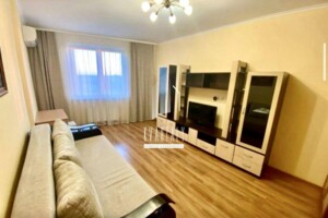 однокомнатная квартира в Киеве, район Святошино, на просп. Берестейский 121Б в аренду на долгий срок помесячно фото 2