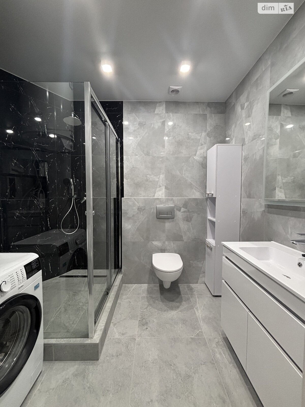 однокомнатная квартира в Киеве, район Святошино, на ул. Живописная 3 в аренду на долгий срок помесячно фото 1 однокомнатная квартира в Киеве, район Святошино, на ул. Живописная 3 в аренду на долгий срок помесячно фото 1