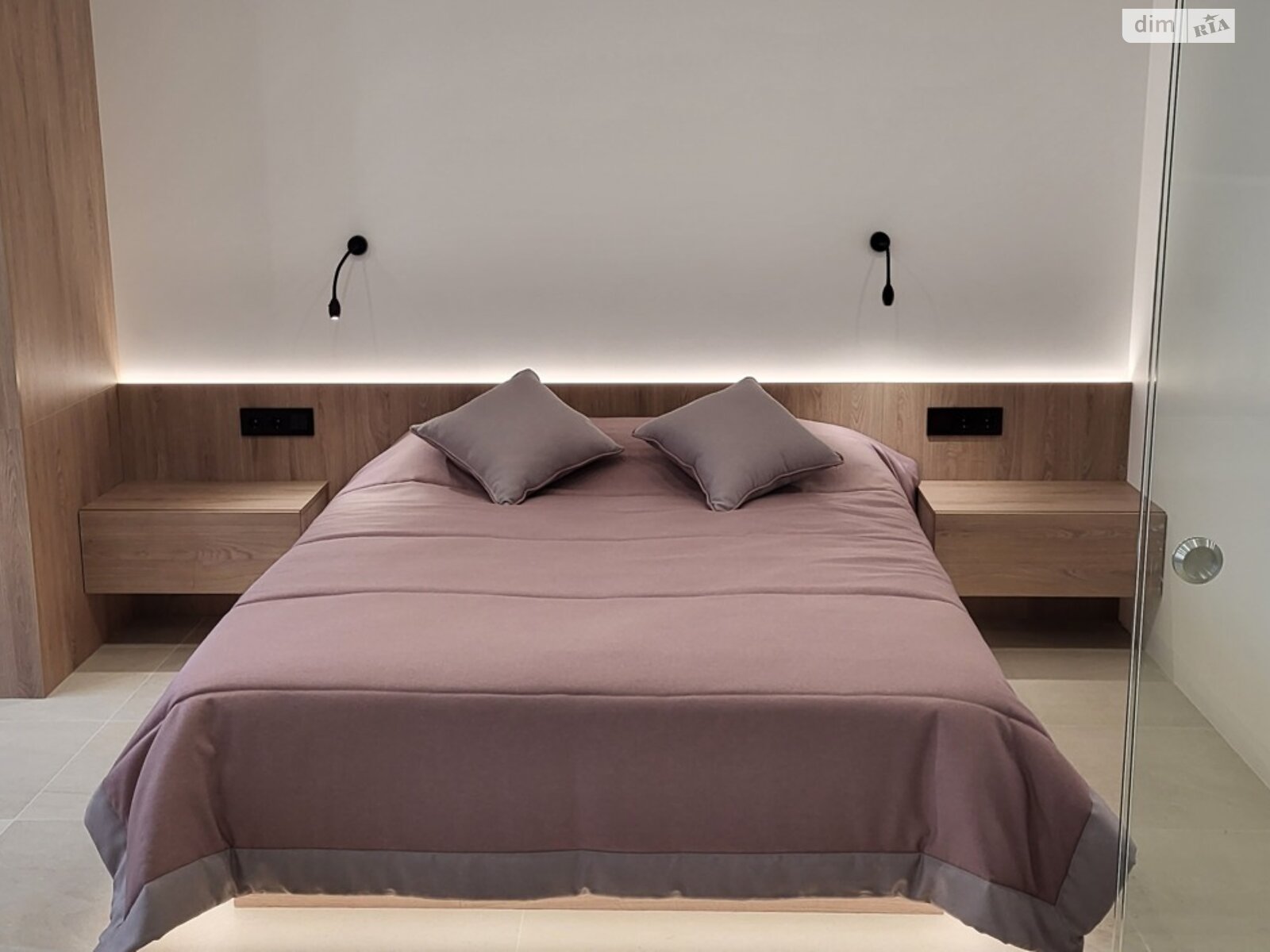 однокімнатна квартира в Києві, район Святошин, на вул. Львівська 15 в довготривалу оренду помісячно фото 1