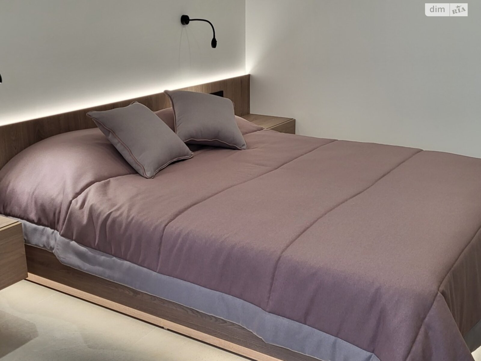 однокімнатна квартира в Києві, район Святошин, на вул. Львівська 15 в довготривалу оренду помісячно фото 1