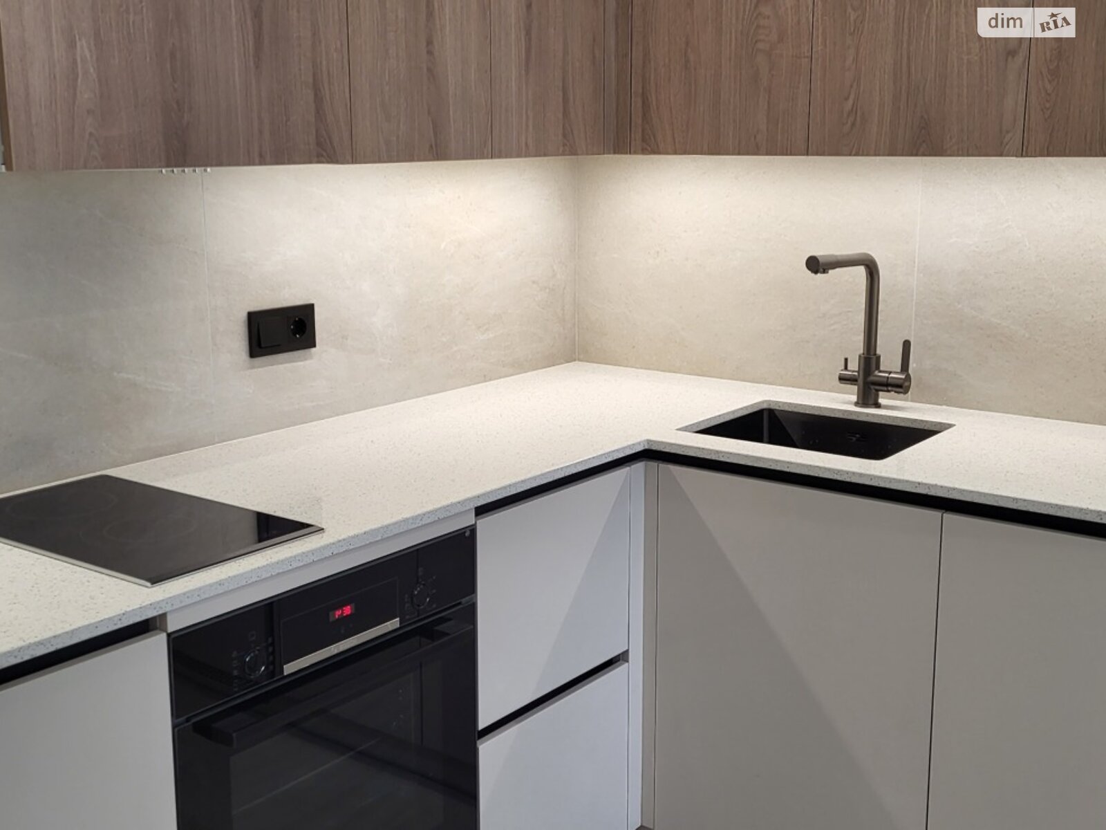 однокімнатна квартира в Києві, район Святошин, на вул. Львівська 15 в довготривалу оренду помісячно фото 1