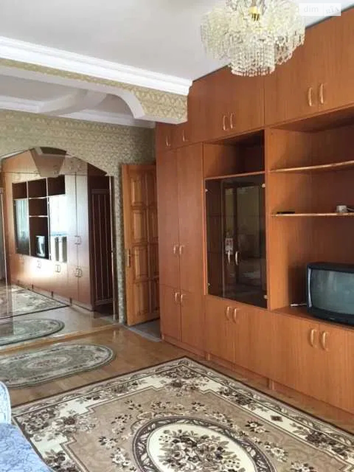 трикімнатна квартира в Києві, район Святошин, на вул. Михайла Котельникова 53А в довготривалу оренду помісячно фото 1 трикімнатна квартира в Києві, район Святошин, на вул. Михайла Котельникова 53А в довготривалу оренду помісячно фото 1