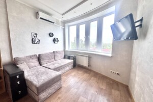 однокомнатная квартира в Киеве, район Святошино, на ул. Верховинная 35 в аренду на долгий срок помесячно фото 2