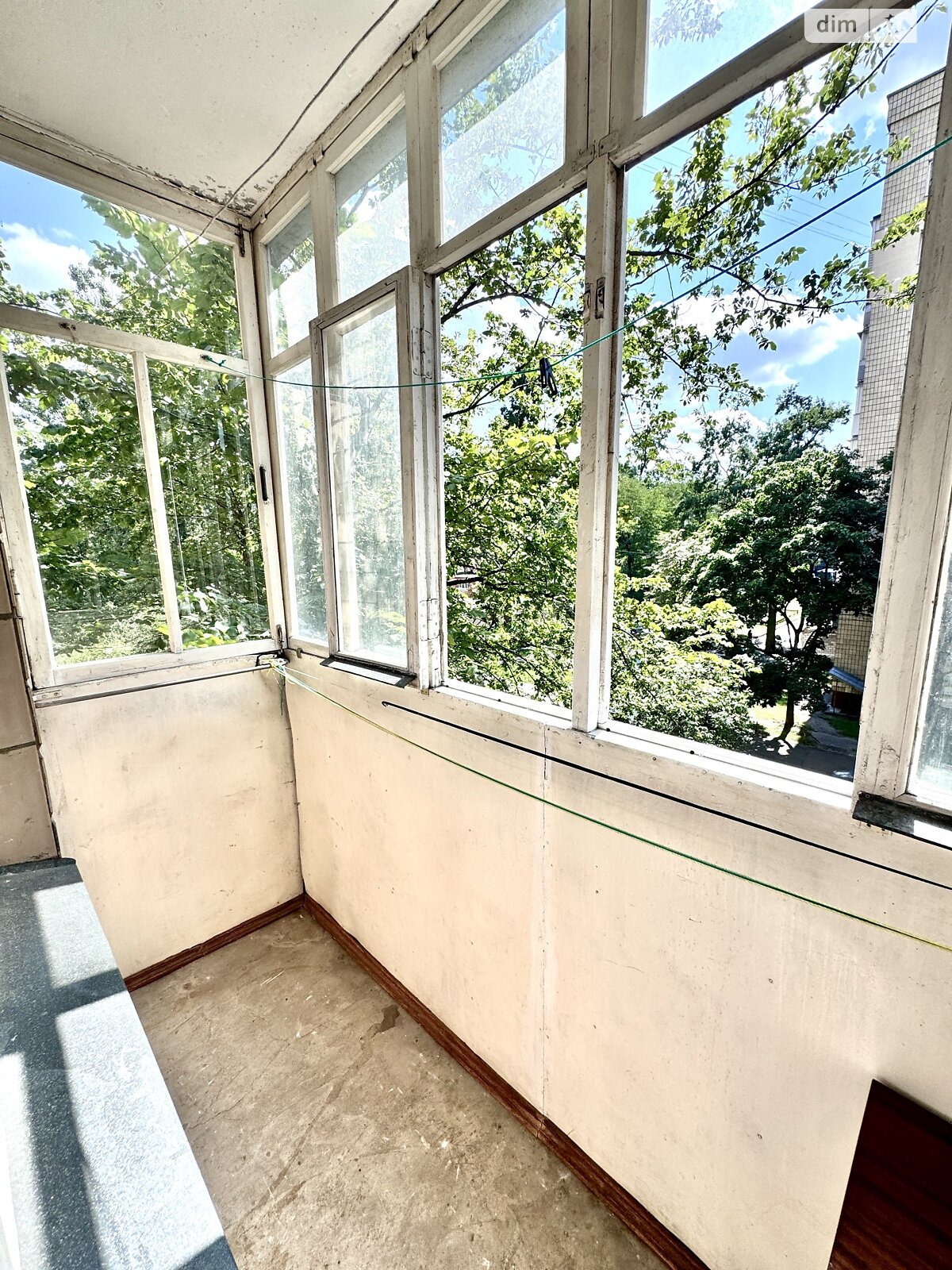 однокімнатна квартира в Києві, район Святошин, на вул. Верховинна 18 в довготривалу оренду помісячно фото 1