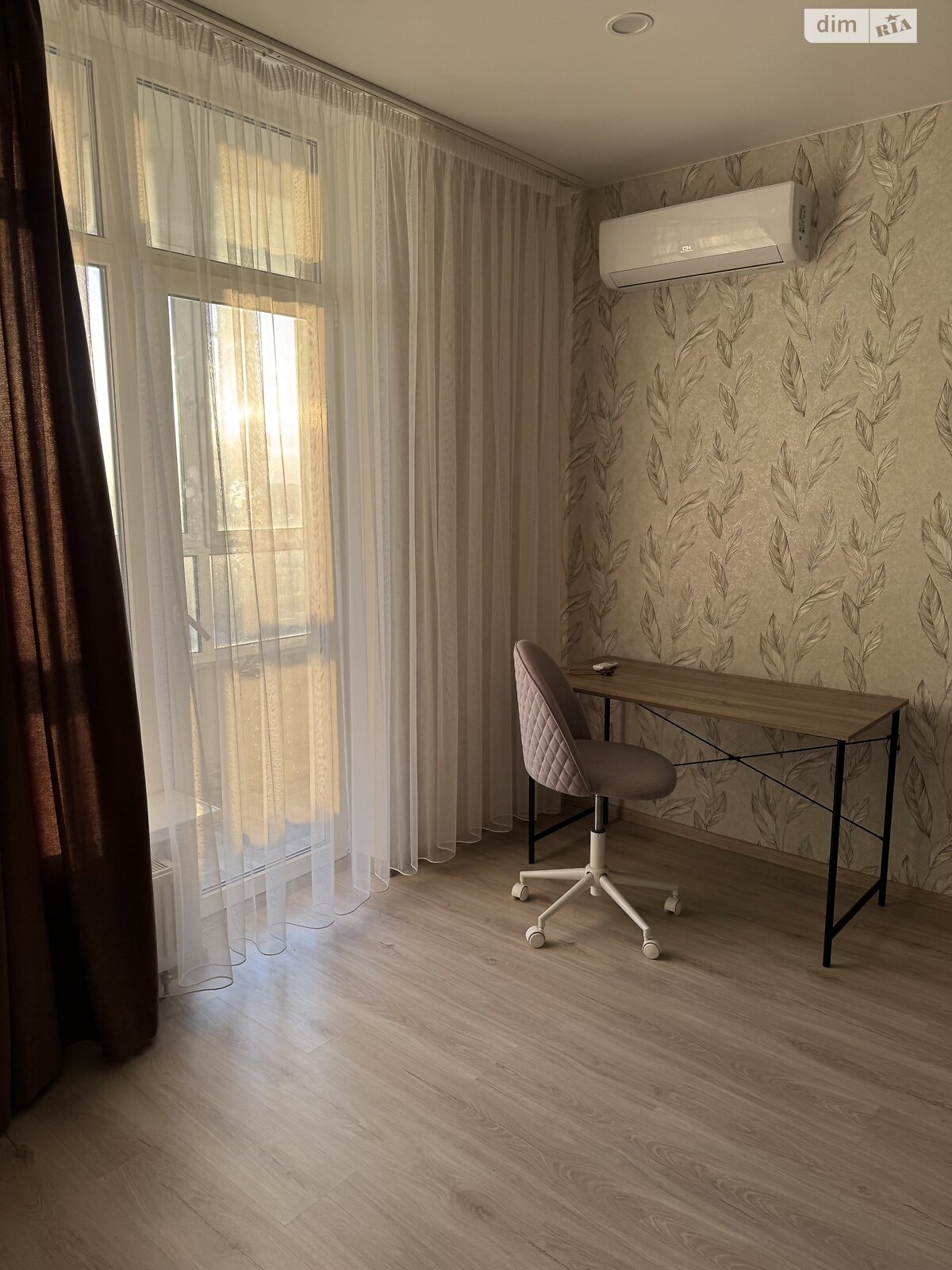 однокімнатна квартира в Києві, район Святошинський, на вул. Бердника Олеся 1Д в довготривалу оренду помісячно фото 1 однокімнатна квартира в Києві, район Святошинський, на вул. Бердника Олеся 1Д в довготривалу оренду помісячно фото 1