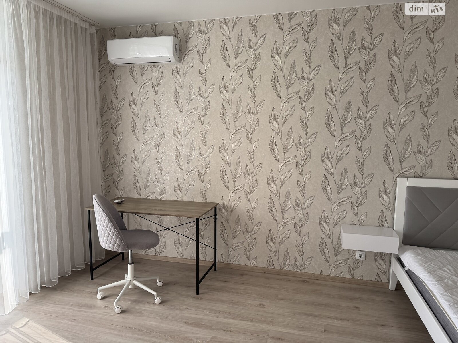 однокімнатна квартира в Києві, район Святошинський, на вул. Бердника Олеся 1Д в довготривалу оренду помісячно фото 1 однокімнатна квартира в Києві, район Святошинський, на вул. Бердника Олеся 1Д в довготривалу оренду помісячно фото 1