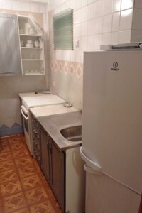 трикімнатна квартира в Києві, район Святошинський, на бул. Жуля Верна 3 в довготривалу оренду помісячно фото 2