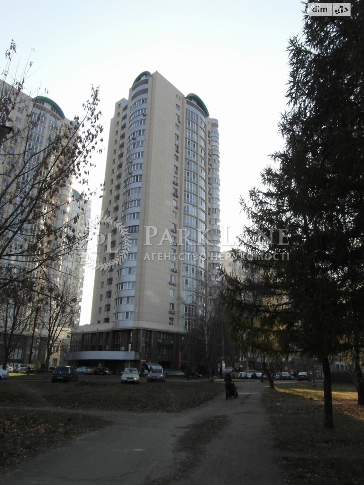 трехкомнатная квартира в Киеве, район Святошинский, на бул. Николая Руденко в аренду на долгий срок помесячно фото 1