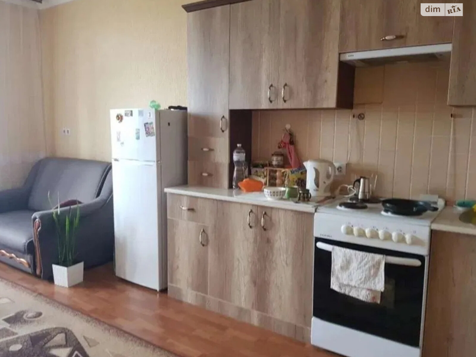 однокімнатна квартира в Києві, район Святошинський, на просп. Леся Курбаса 7Б в довготривалу оренду помісячно фото 1 однокімнатна квартира в Києві, район Святошинський, на просп. Леся Курбаса 7Б в довготривалу оренду помісячно фото 1
