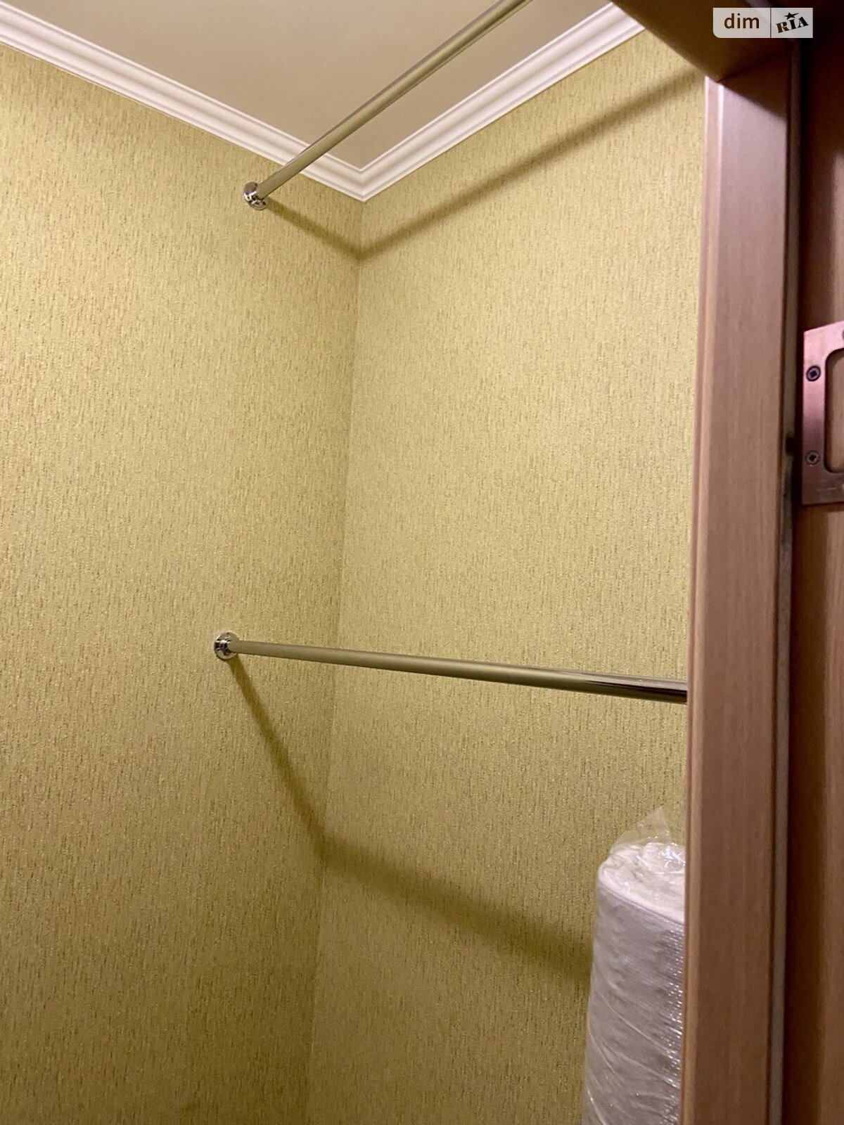 однокомнатная квартира в Киеве, район Святошинский, на ул. Лобановского 15 в аренду на долгий срок помесячно фото 1 однокомнатная квартира в Киеве, район Святошинский, на ул. Лобановского 15 в аренду на долгий срок помесячно фото 1