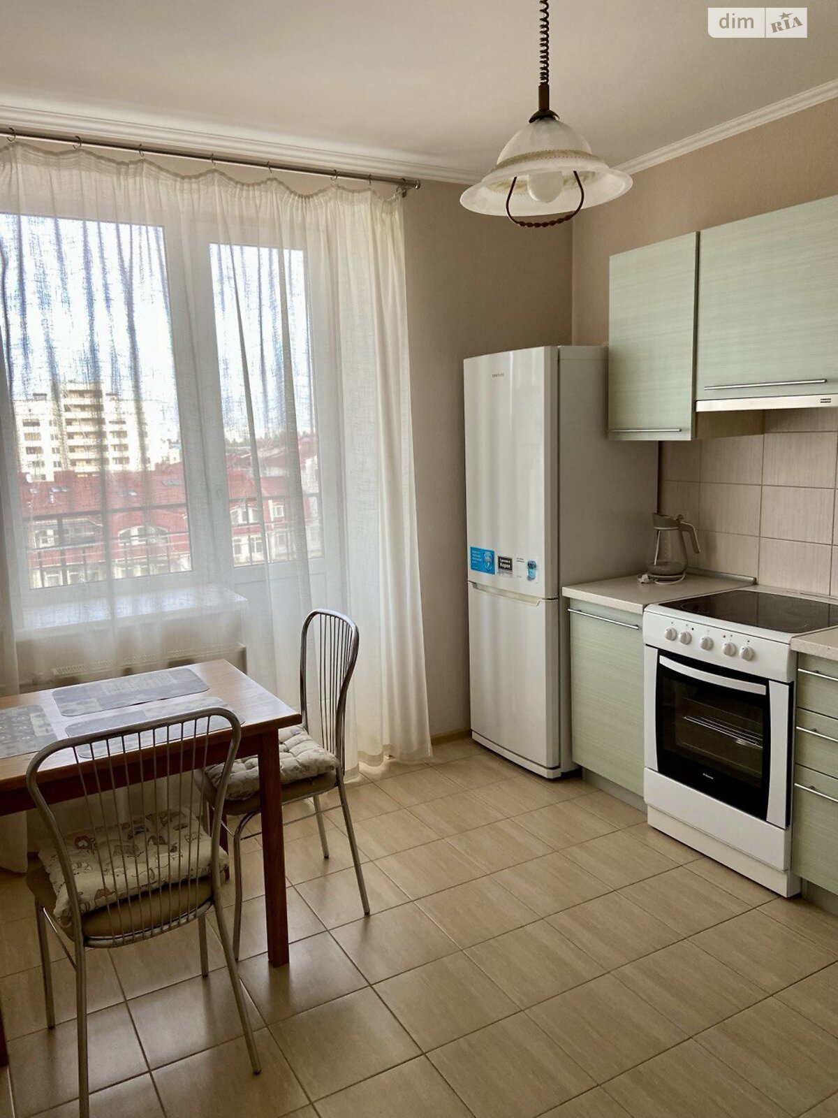 однокомнатная квартира в Киеве, район Святошинский, на ул. Лобановского 15 в аренду на долгий срок помесячно фото 1 однокомнатная квартира в Киеве, район Святошинский, на ул. Лобановского 15 в аренду на долгий срок помесячно фото 1