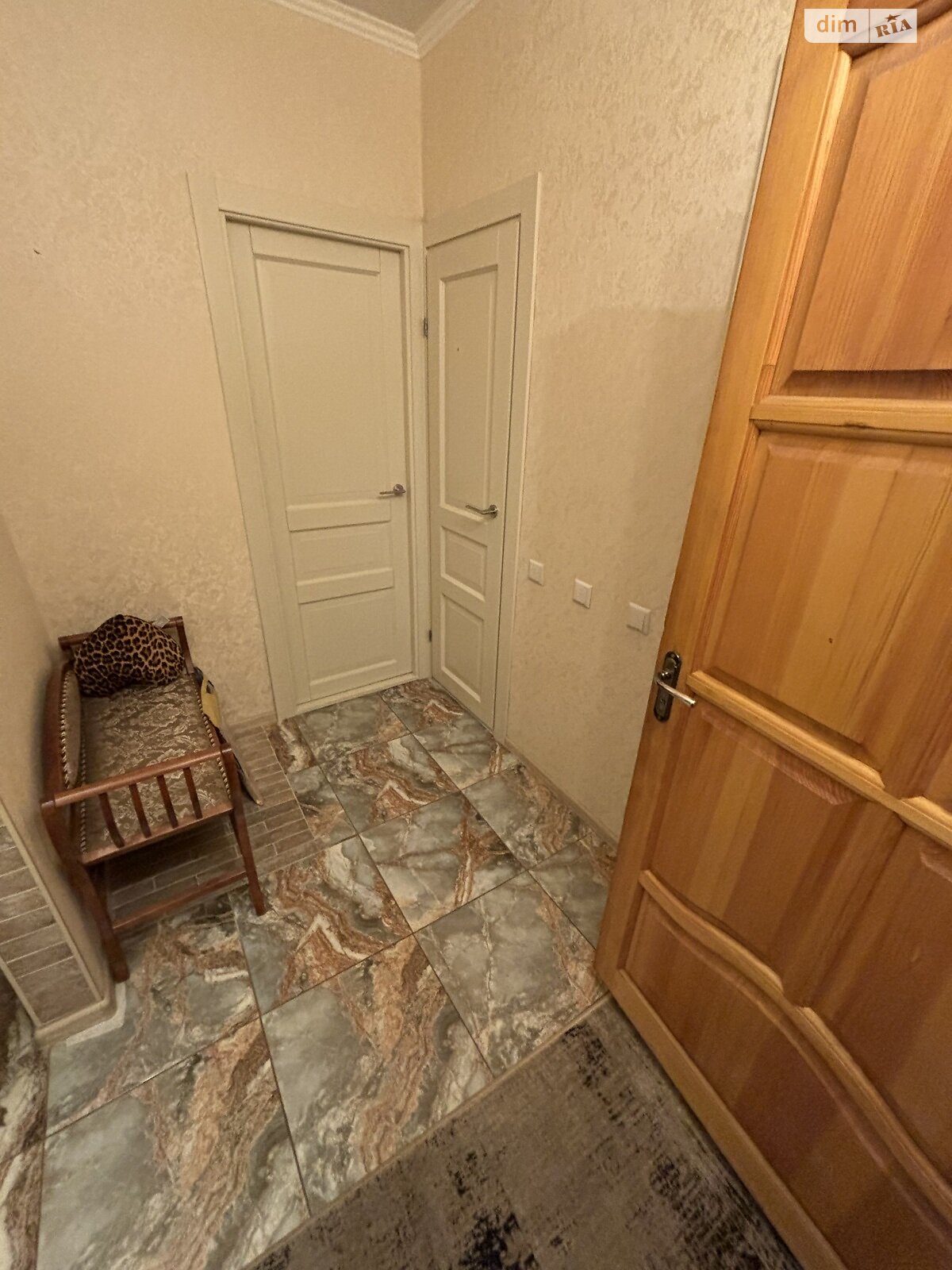 двокімнатна квартира в Києві, район Святошинський, на вул. Львівська в довготривалу оренду помісячно фото 1 двокімнатна квартира в Києві, район Святошинський, на вул. Львівська в довготривалу оренду помісячно фото 1