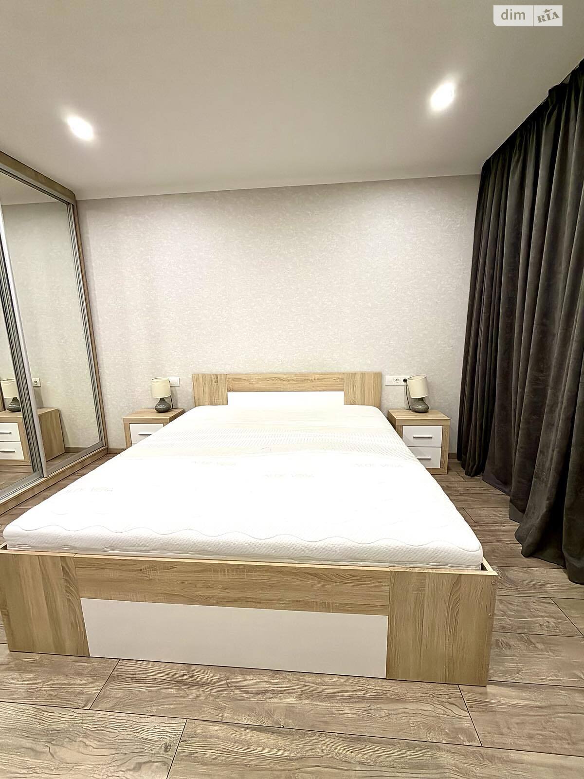 однокомнатная квартира в Киеве, район Святошинский, на ул. Николая Ушакова 1Д в аренду на долгий срок помесячно фото 1