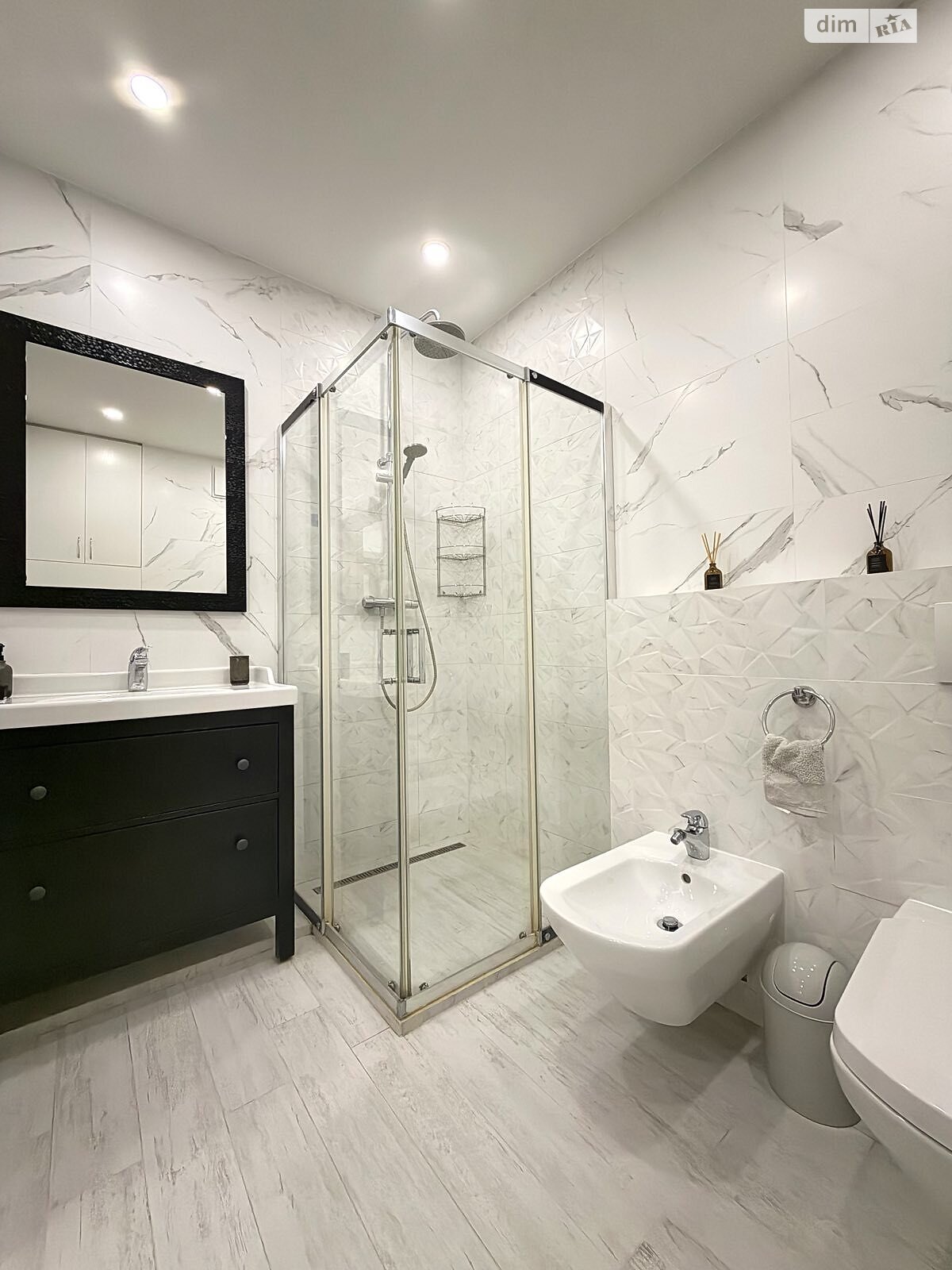 однокомнатная квартира в Киеве, район Святошинский, на ул. Николая Ушакова 1Д в аренду на долгий срок помесячно фото 1