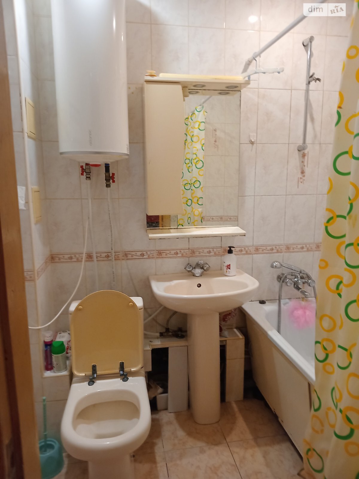 однокімнатна квартира в Києві, район Святошинський, на вул. Олега Мудрака 19 в довготривалу оренду помісячно фото 1 однокімнатна квартира в Києві, район Святошинський, на вул. Олега Мудрака 19 в довготривалу оренду помісячно фото 1