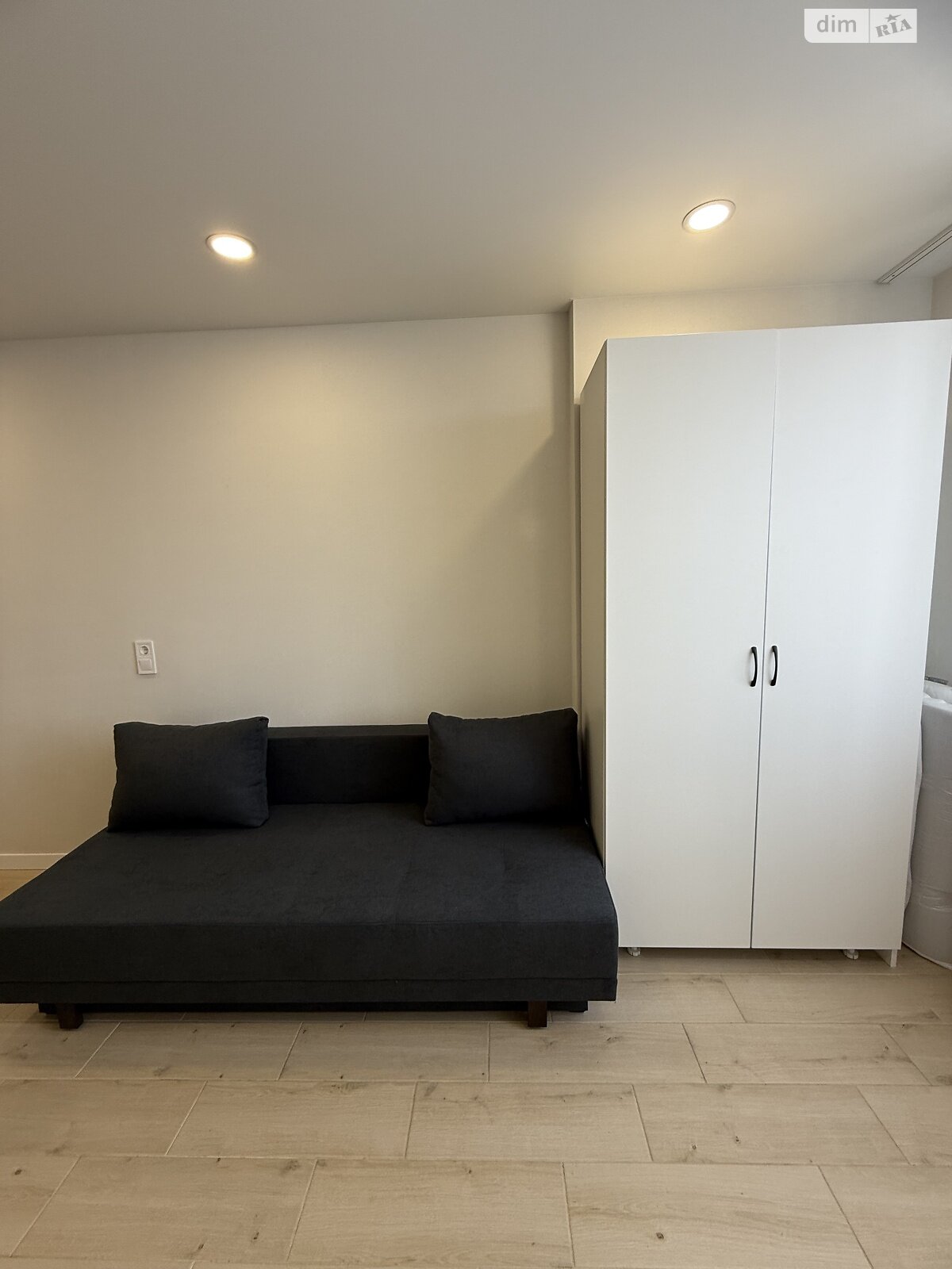 однокомнатная квартира в Киеве, район Святошинский, на ул. Олега Мудрака 1Б в аренду на долгий срок помесячно фото 1 однокомнатная квартира в Киеве, район Святошинский, на ул. Олега Мудрака 1Б в аренду на долгий срок помесячно фото 1