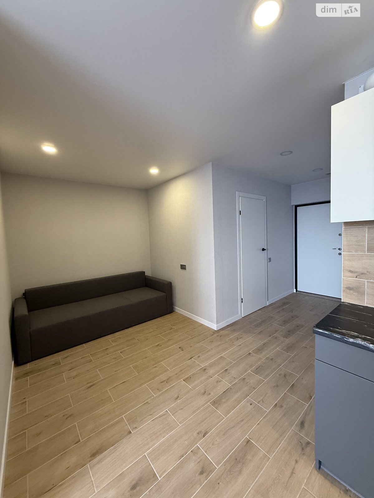 однокімнатна квартира в Києві, район Святошинський, на вул. Олега Мудрака 1Б в довготривалу оренду помісячно фото 1 однокімнатна квартира в Києві, район Святошинський, на вул. Олега Мудрака 1Б в довготривалу оренду помісячно фото 1