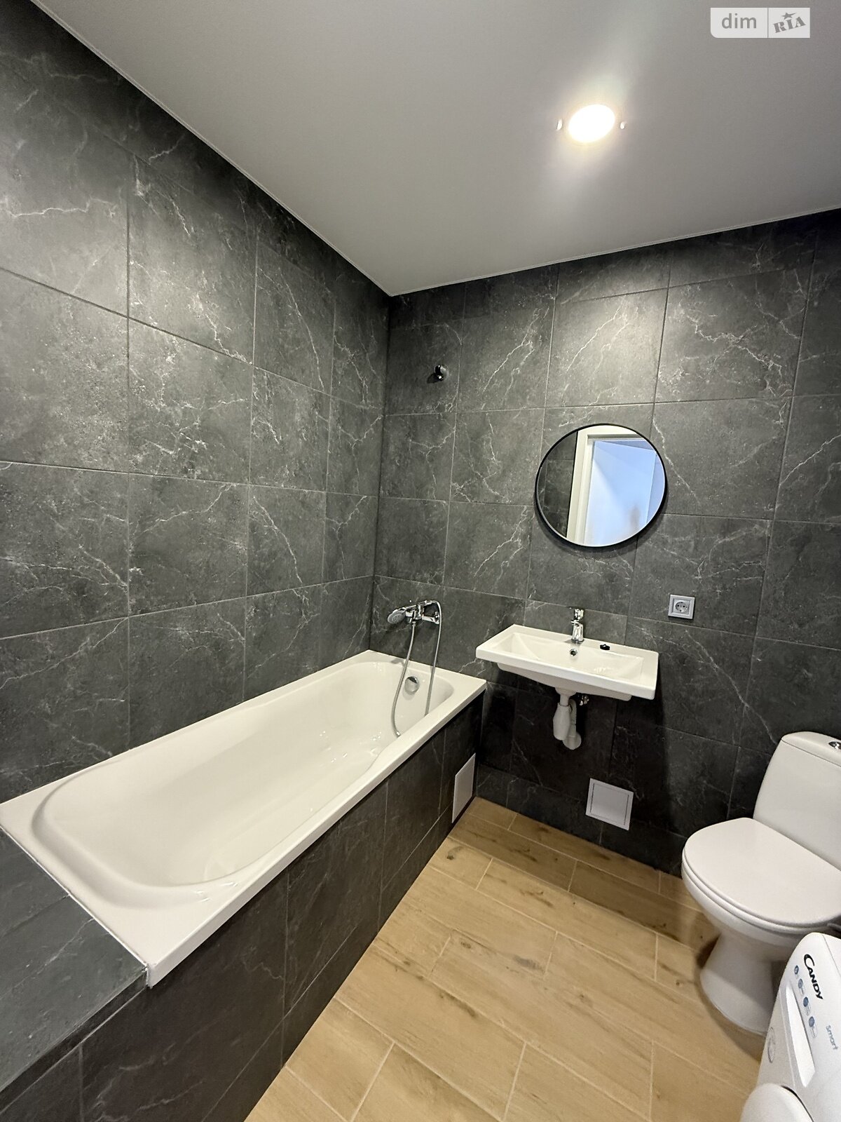 однокімнатна квартира в Києві, район Святошинський, на вул. Олега Мудрака 1Б в довготривалу оренду помісячно фото 1 однокімнатна квартира в Києві, район Святошинський, на вул. Олега Мудрака 1Б в довготривалу оренду помісячно фото 1