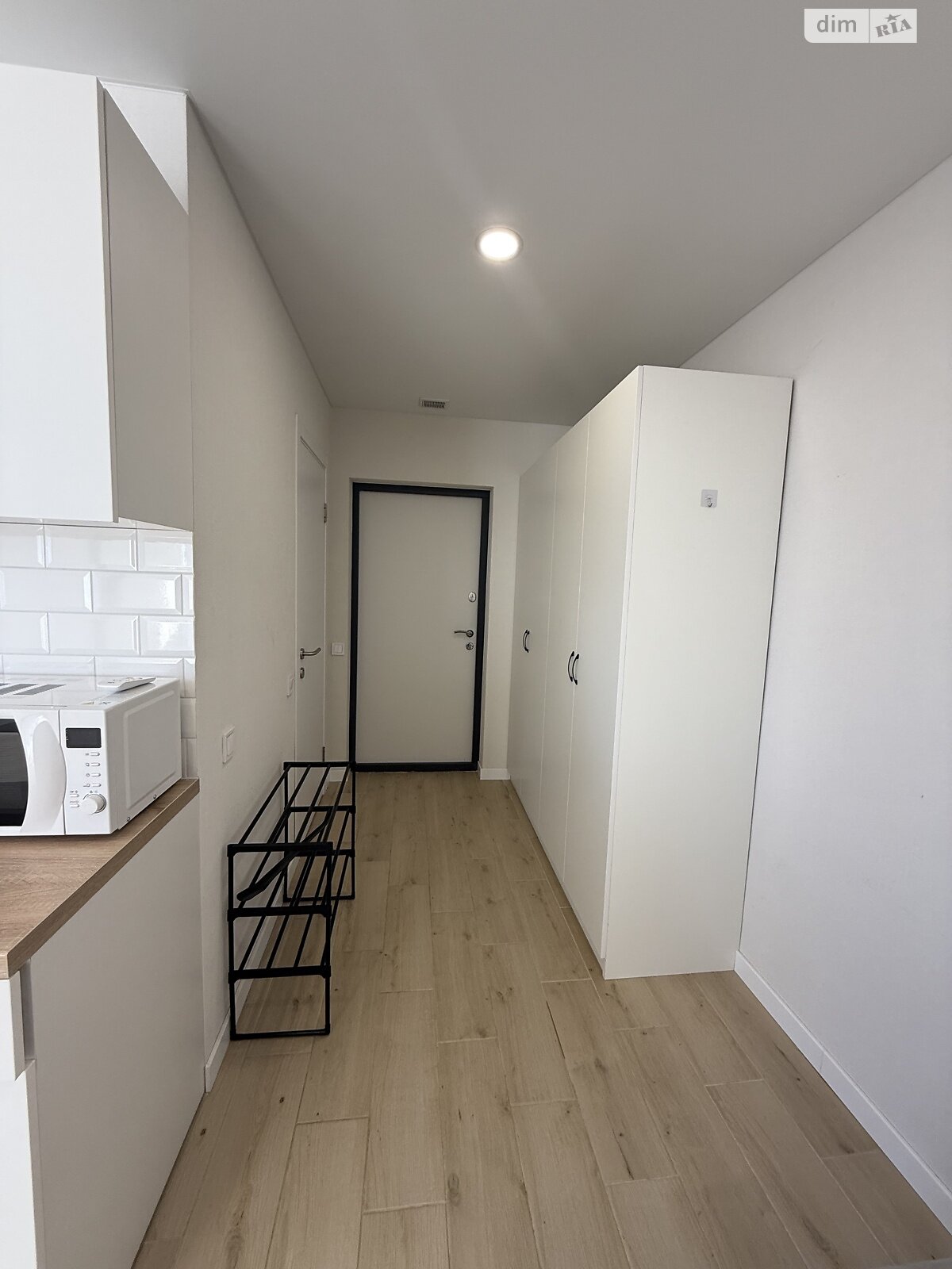 однокімнатна квартира в Києві, район Святошинський, на вул. Олега Мудрака 1Б в довготривалу оренду помісячно фото 1 однокімнатна квартира в Києві, район Святошинський, на вул. Олега Мудрака 1Б в довготривалу оренду помісячно фото 1