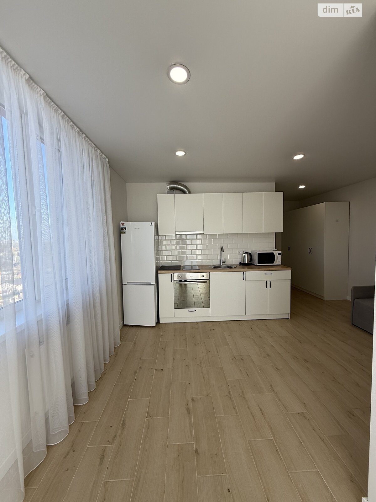 однокімнатна квартира в Києві, район Святошинський, на вул. Олега Мудрака 1Б в довготривалу оренду помісячно фото 1 однокімнатна квартира в Києві, район Святошинський, на вул. Олега Мудрака 1Б в довготривалу оренду помісячно фото 1