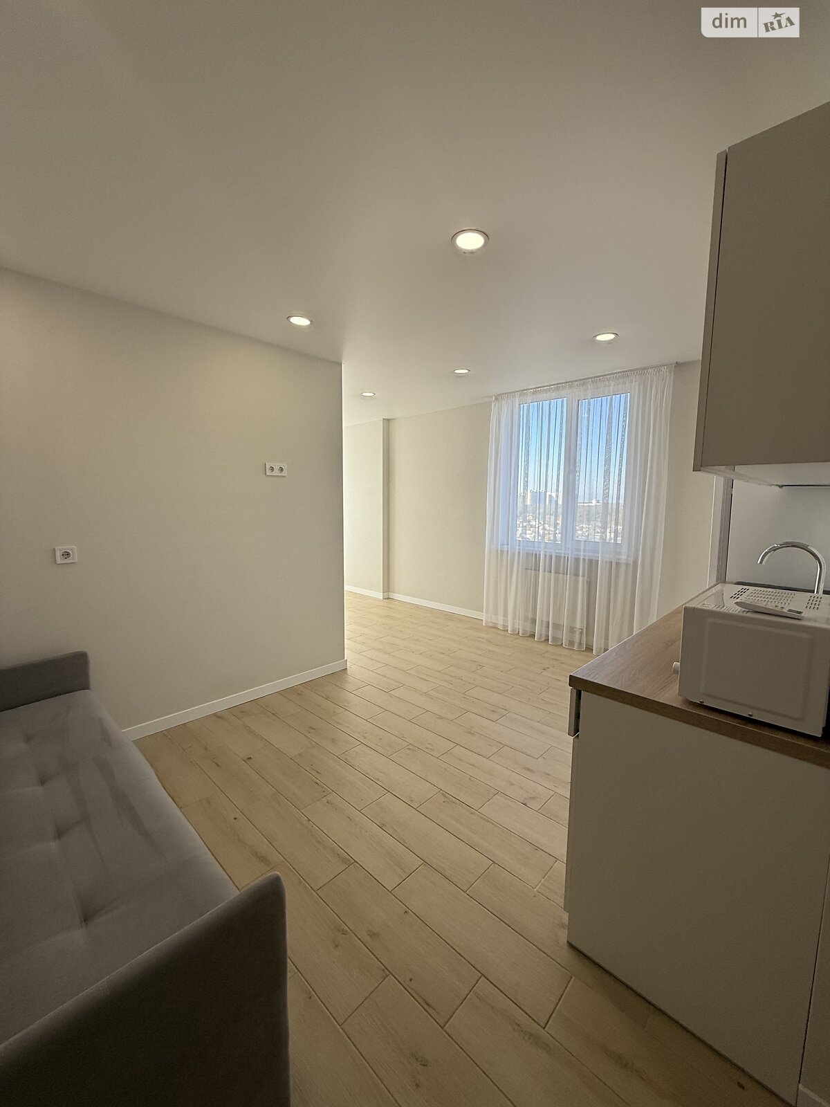 однокімнатна квартира в Києві, район Святошинський, на вул. Олега Мудрака 1Б в довготривалу оренду помісячно фото 1 однокімнатна квартира в Києві, район Святошинський, на вул. Олега Мудрака 1Б в довготривалу оренду помісячно фото 1