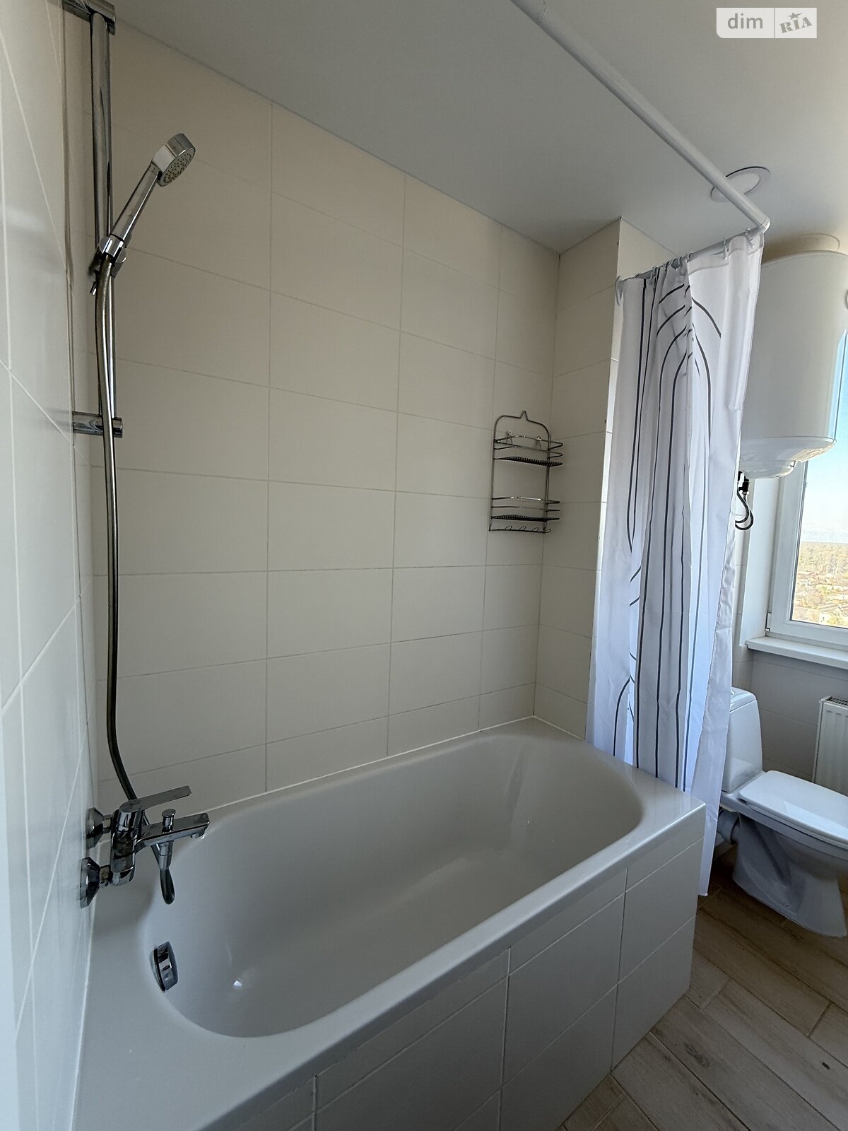 однокімнатна квартира в Києві, район Святошинський, на вул. Олега Мудрака 1Б в довготривалу оренду помісячно фото 1 однокімнатна квартира в Києві, район Святошинський, на вул. Олега Мудрака 1Б в довготривалу оренду помісячно фото 1