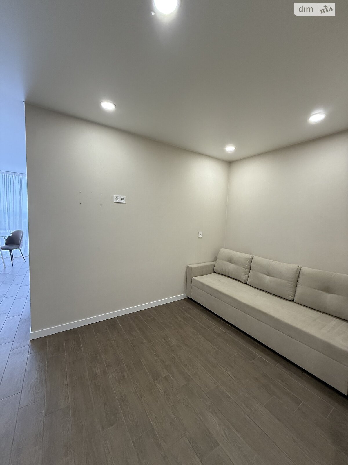 однокімнатна квартира в Києві, район Святошинський, на вул. Олега Мудрака 1Б в довготривалу оренду помісячно фото 1