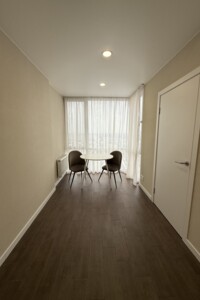 однокімнатна квартира в Києві, район Святошинський, на вул. Олега Мудрака 1Б в довготривалу оренду помісячно фото 2