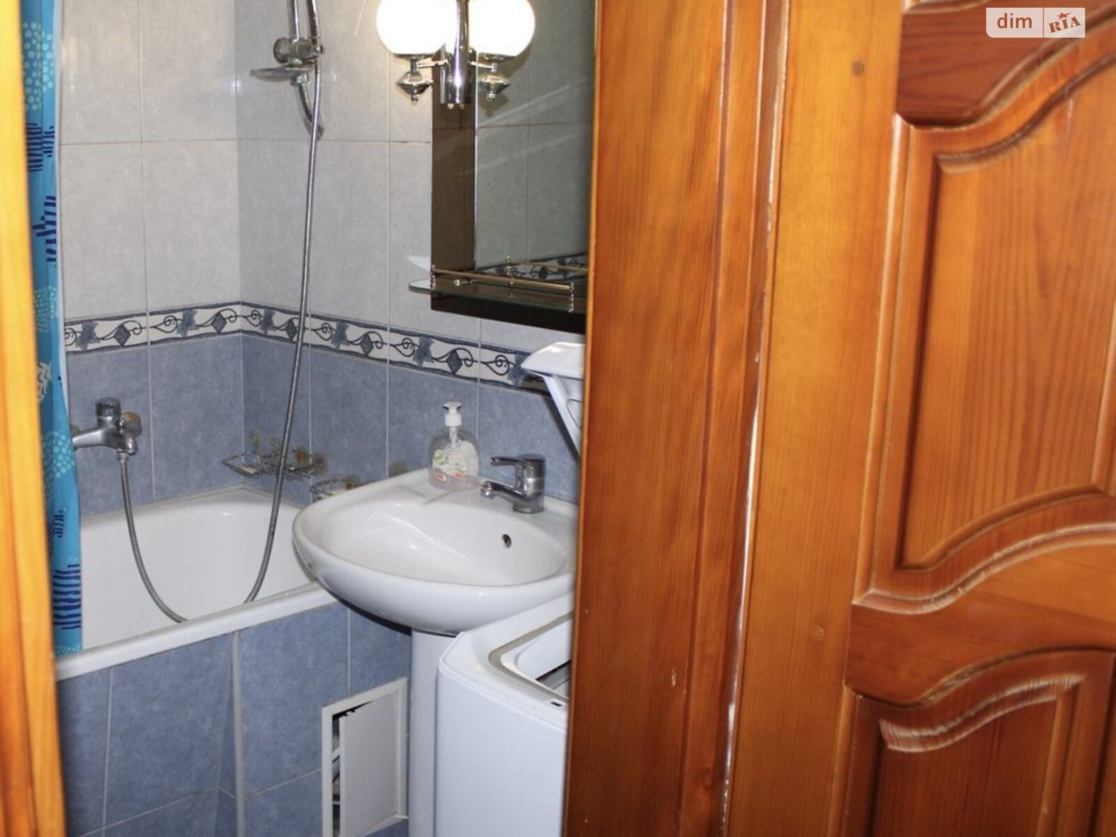 двокімнатна квартира в Києві, район Святошинський, на вул. Олевська в довготривалу оренду помісячно фото 1 двокімнатна квартира в Києві, район Святошинський, на вул. Олевська в довготривалу оренду помісячно фото 1