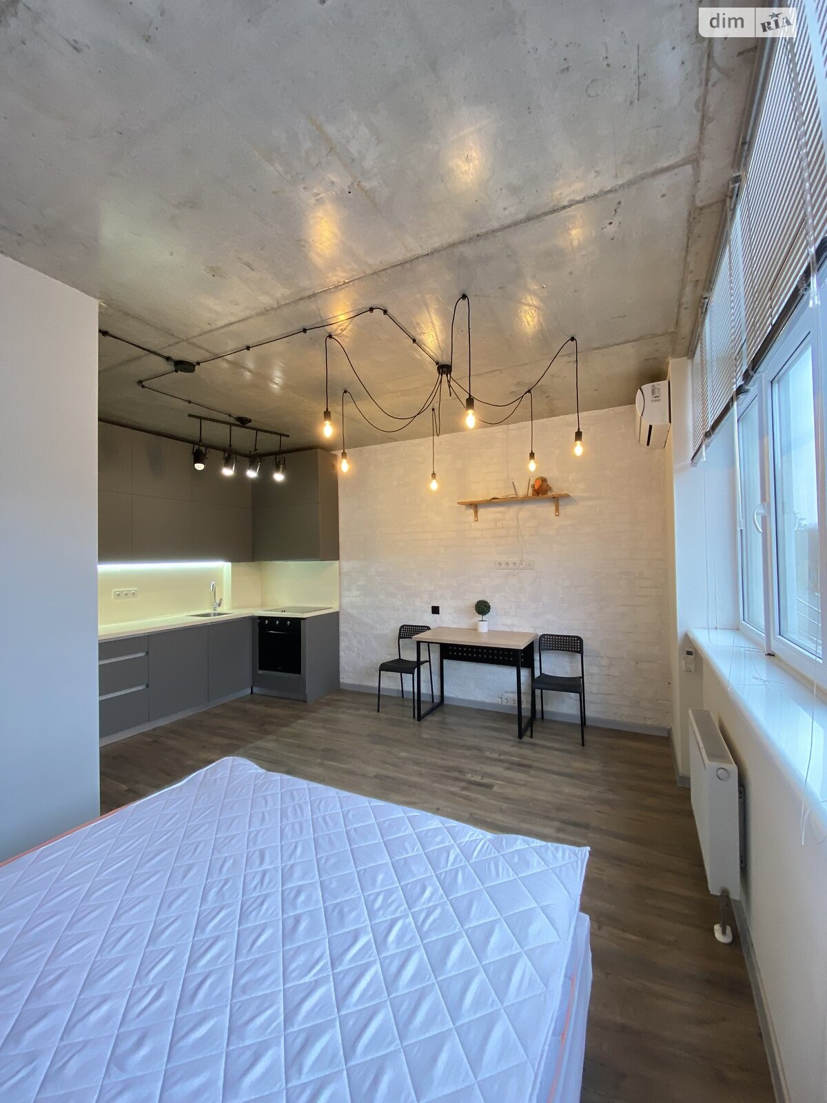 однокімнатна квартира в Києві, район Святошинський, на вул. Осіння 59 в довготривалу оренду помісячно фото 1 однокімнатна квартира в Києві, район Святошинський, на вул. Осіння 59 в довготривалу оренду помісячно фото 1