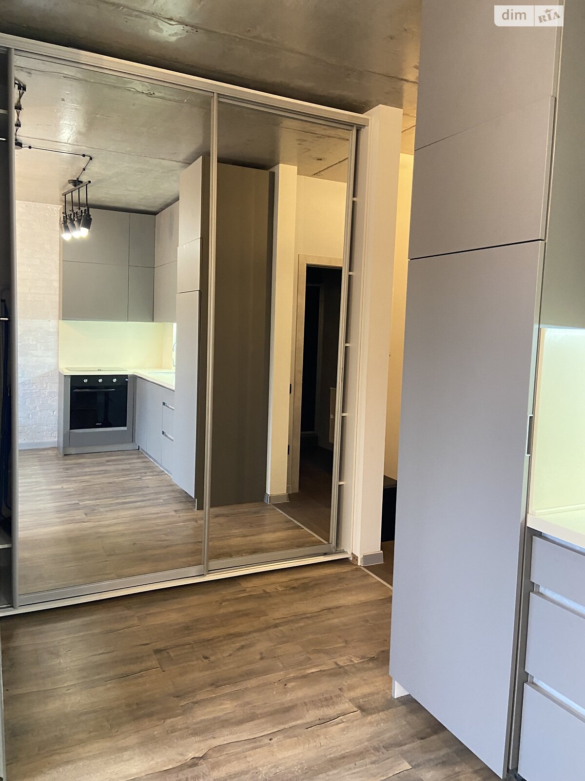 однокімнатна квартира в Києві, район Святошинський, на вул. Осіння 59 в довготривалу оренду помісячно фото 1 однокімнатна квартира в Києві, район Святошинський, на вул. Осіння 59 в довготривалу оренду помісячно фото 1