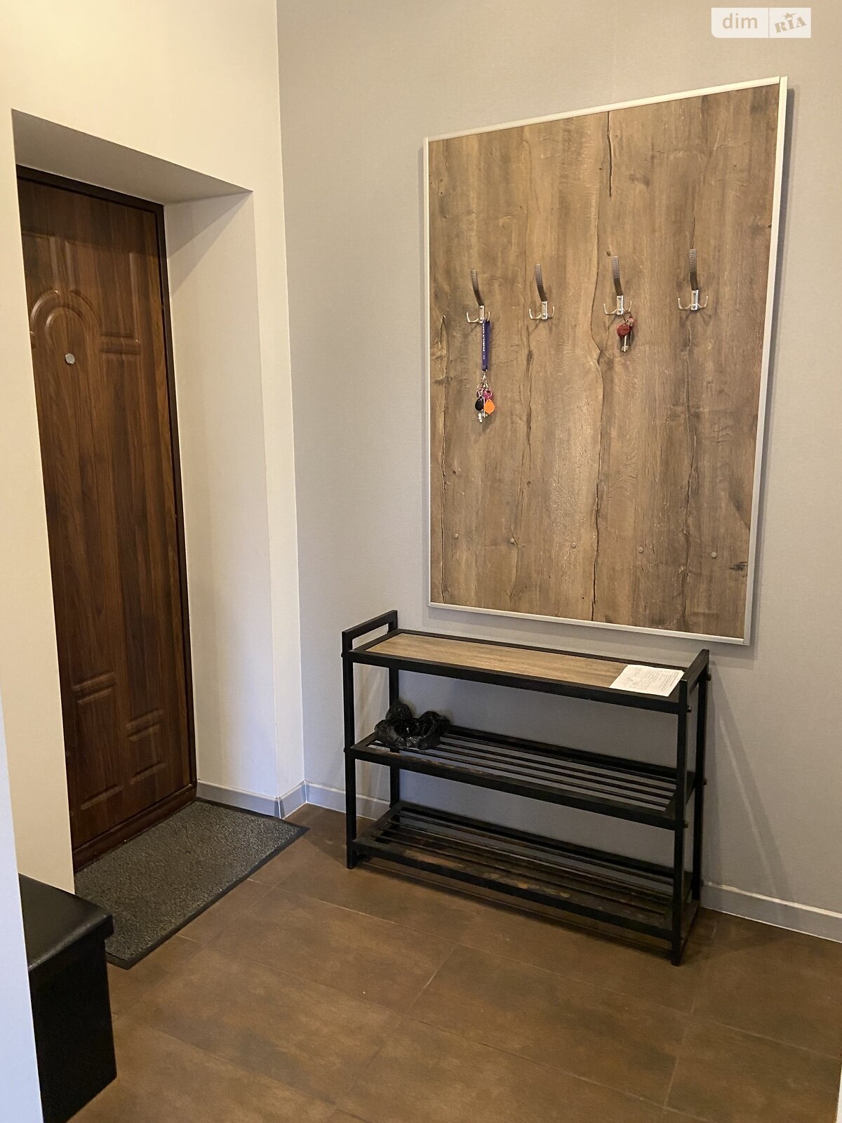 однокімнатна квартира в Києві, район Святошинський, на вул. Осіння 59 в довготривалу оренду помісячно фото 1 однокімнатна квартира в Києві, район Святошинський, на вул. Осіння 59 в довготривалу оренду помісячно фото 1