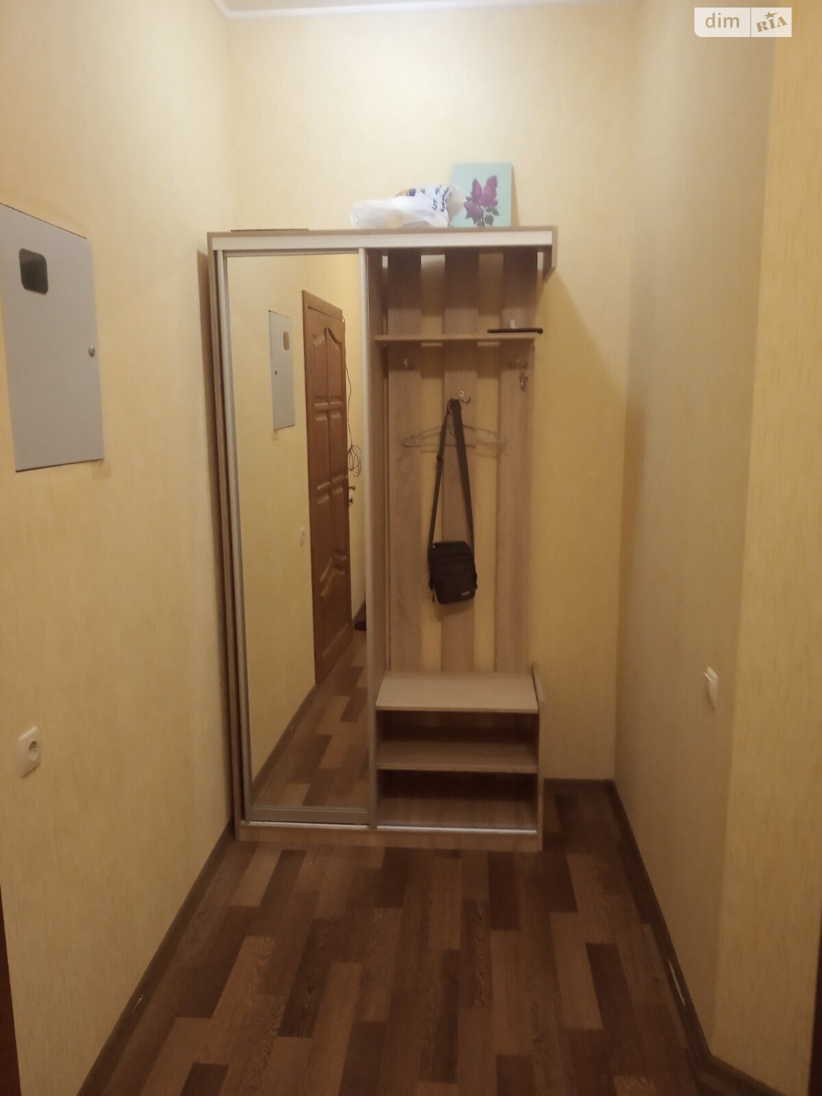 однокомнатная квартира в Киеве, район Святошинский, на ул. Украинского возрождения 3А в аренду на долгий срок помесячно фото 1 однокомнатная квартира в Киеве, район Святошинский, на ул. Украинского возрождения 3А в аренду на долгий срок помесячно фото 1
