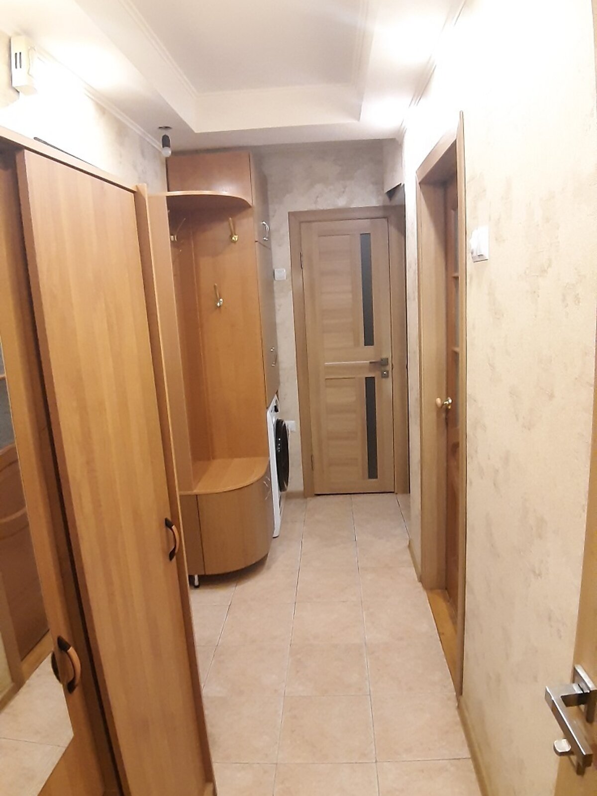 двокімнатна квартира в Києві, район Шевченківський, на вул. Академіка Щусєва 36 в довготривалу оренду помісячно фото 1 двокімнатна квартира в Києві, район Шевченківський, на вул. Академіка Щусєва 36 в довготривалу оренду помісячно фото 1