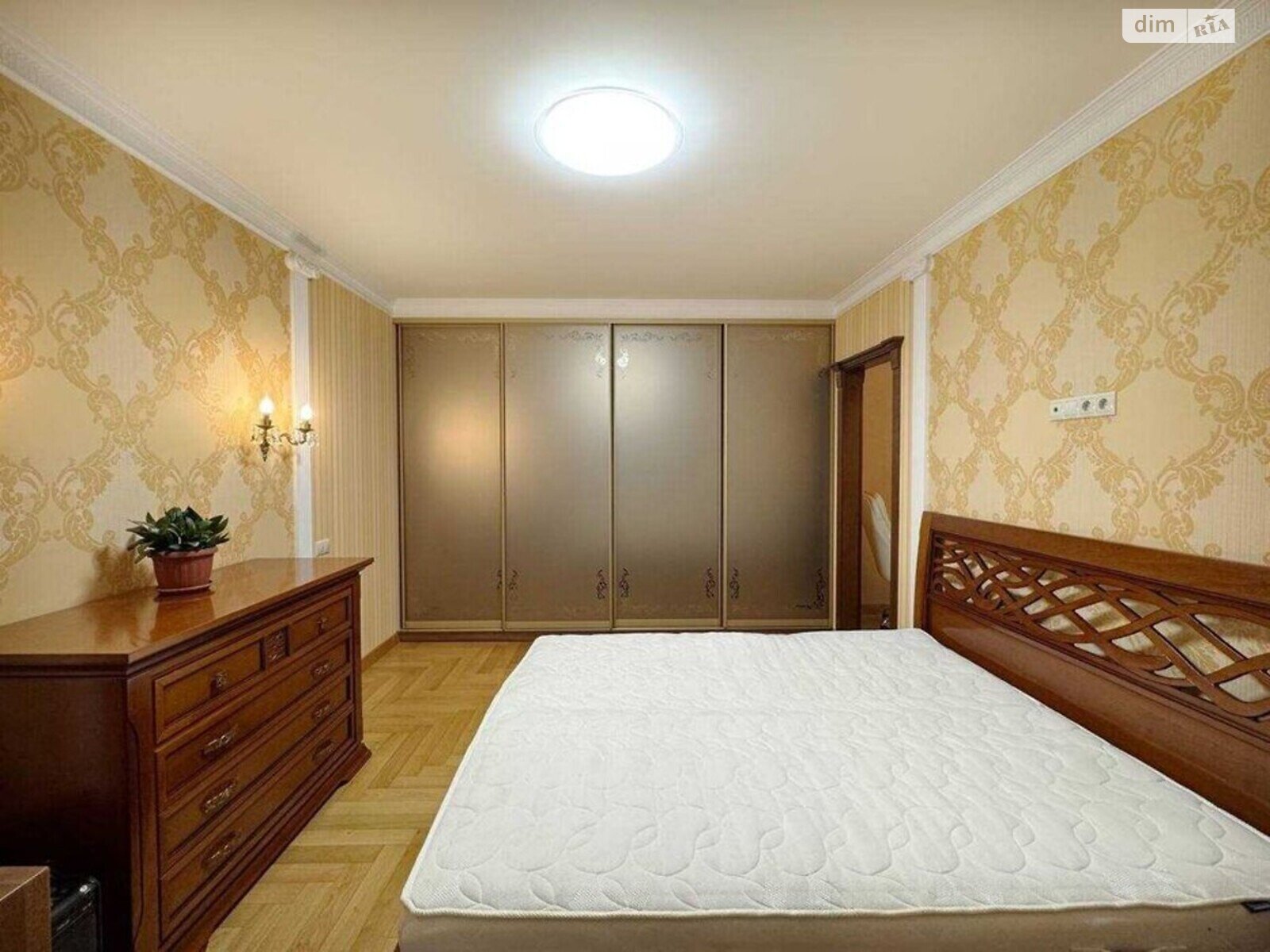 двухкомнатная квартира в Киеве, район Сырец, на ул. Ивана Гонты 7 в аренду на долгий срок помесячно фото 1 двухкомнатная квартира в Киеве, район Сырец, на ул. Ивана Гонты 7 в аренду на долгий срок помесячно фото 1