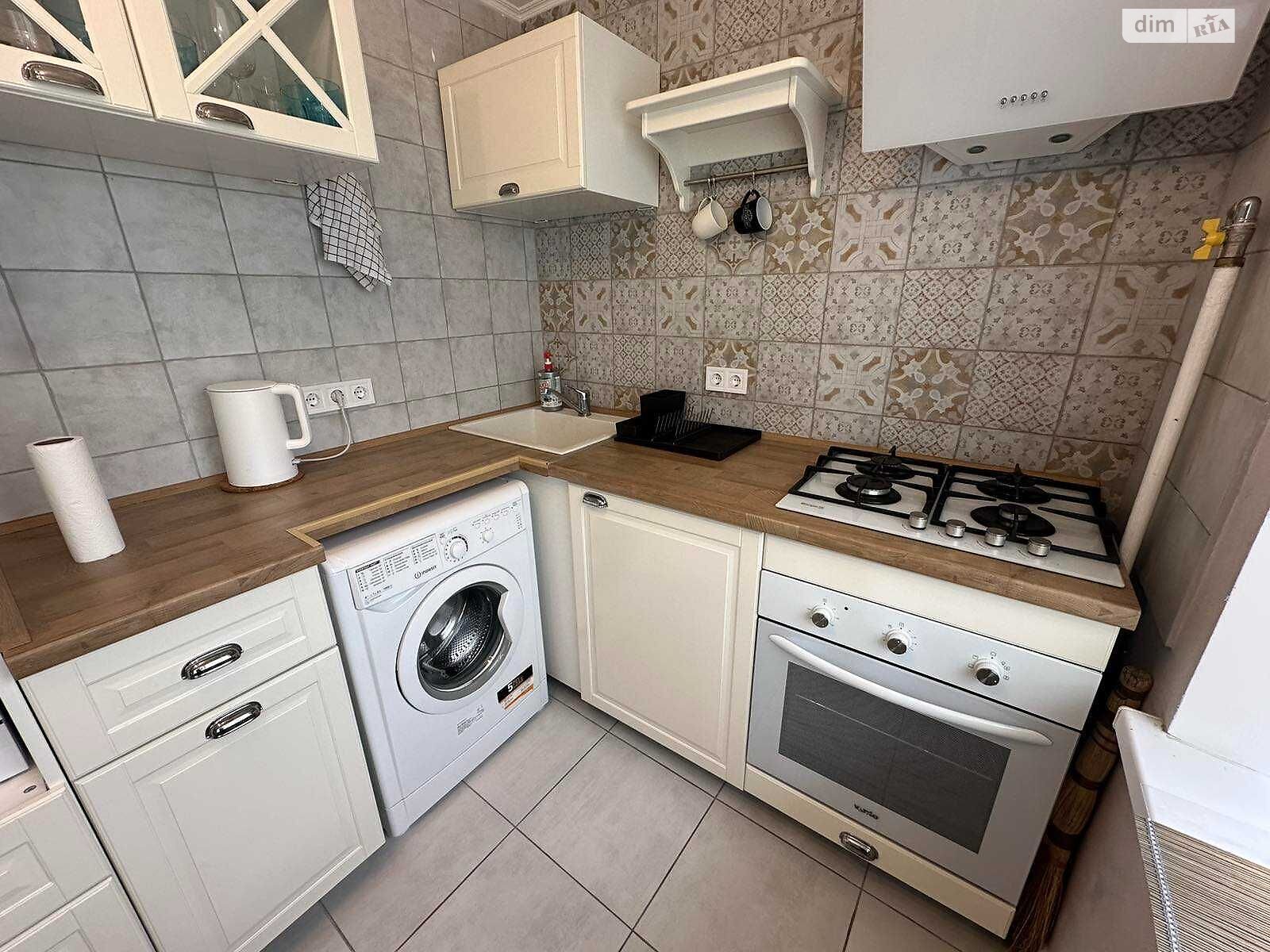 двухкомнатная квартира в Киеве, район Сырец, на ул. Парково-Сырецкая 21 в аренду на долгий срок помесячно фото 1