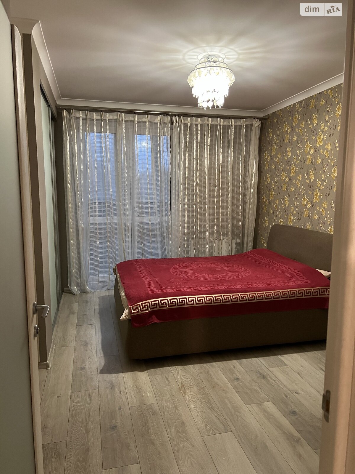 трикімнатна квартира в Києві, район Сирець, на вул. Ризька 73Г в довготривалу оренду помісячно фото 1 трикімнатна квартира в Києві, район Сирець, на вул. Ризька 73Г в довготривалу оренду помісячно фото 1
