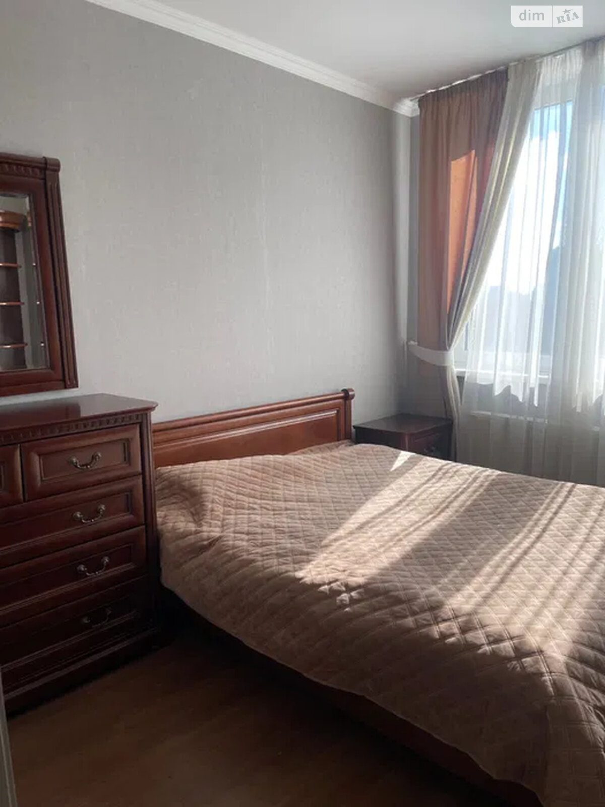 однокімнатна квартира в Києві, район Сирець, на вул. Ризька 73 в довготривалу оренду помісячно фото 1 однокімнатна квартира в Києві, район Сирець, на вул. Ризька 73 в довготривалу оренду помісячно фото 1