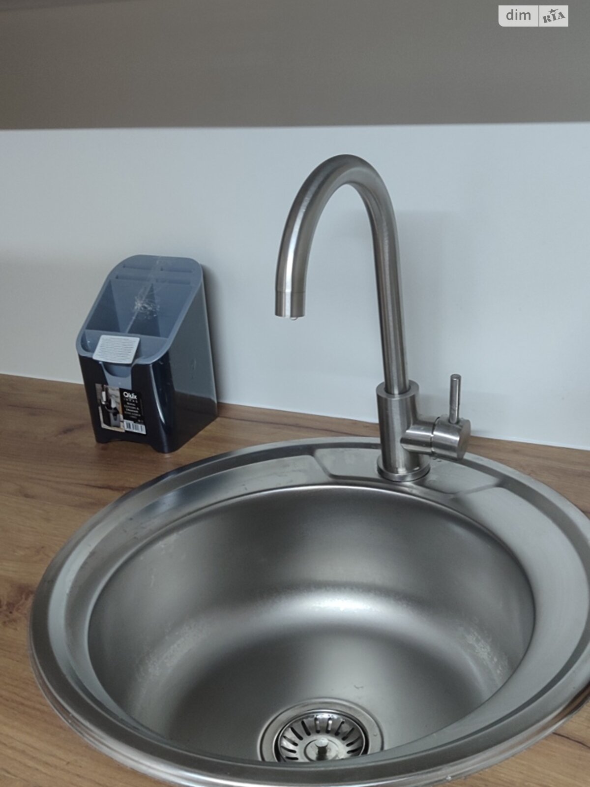 однокімнатна квартира в Києві, район Сирець, на вул. Українська 6 в довготривалу оренду помісячно фото 1 однокімнатна квартира в Києві, район Сирець, на вул. Українська 6 в довготривалу оренду помісячно фото 1