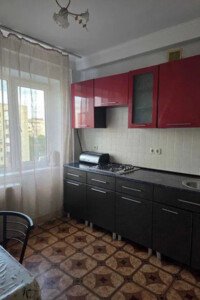 двухкомнатная квартира в Киеве, район Татарка, на ул. Князя Владимира Мономаха 35/37 в аренду на долгий срок помесячно фото 2