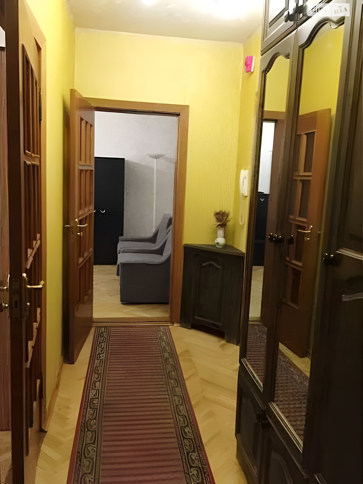 двухкомнатная квартира в Киеве, район Татарка, на ул. Подгорная 12 в аренду на долгий срок помесячно фото 1 двухкомнатная квартира в Киеве, район Татарка, на ул. Подгорная 12 в аренду на долгий срок помесячно фото 1