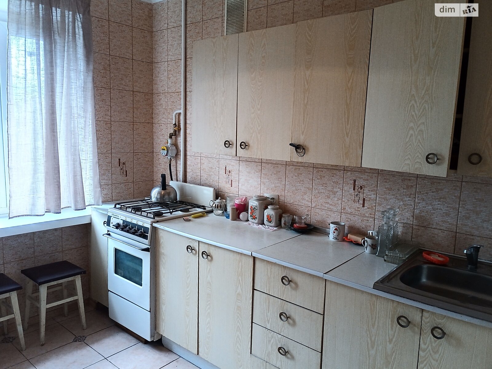 двокімнатна квартира в Києві, район Татарка, на вул. Татарська 3/2 в довготривалу оренду помісячно фото 1