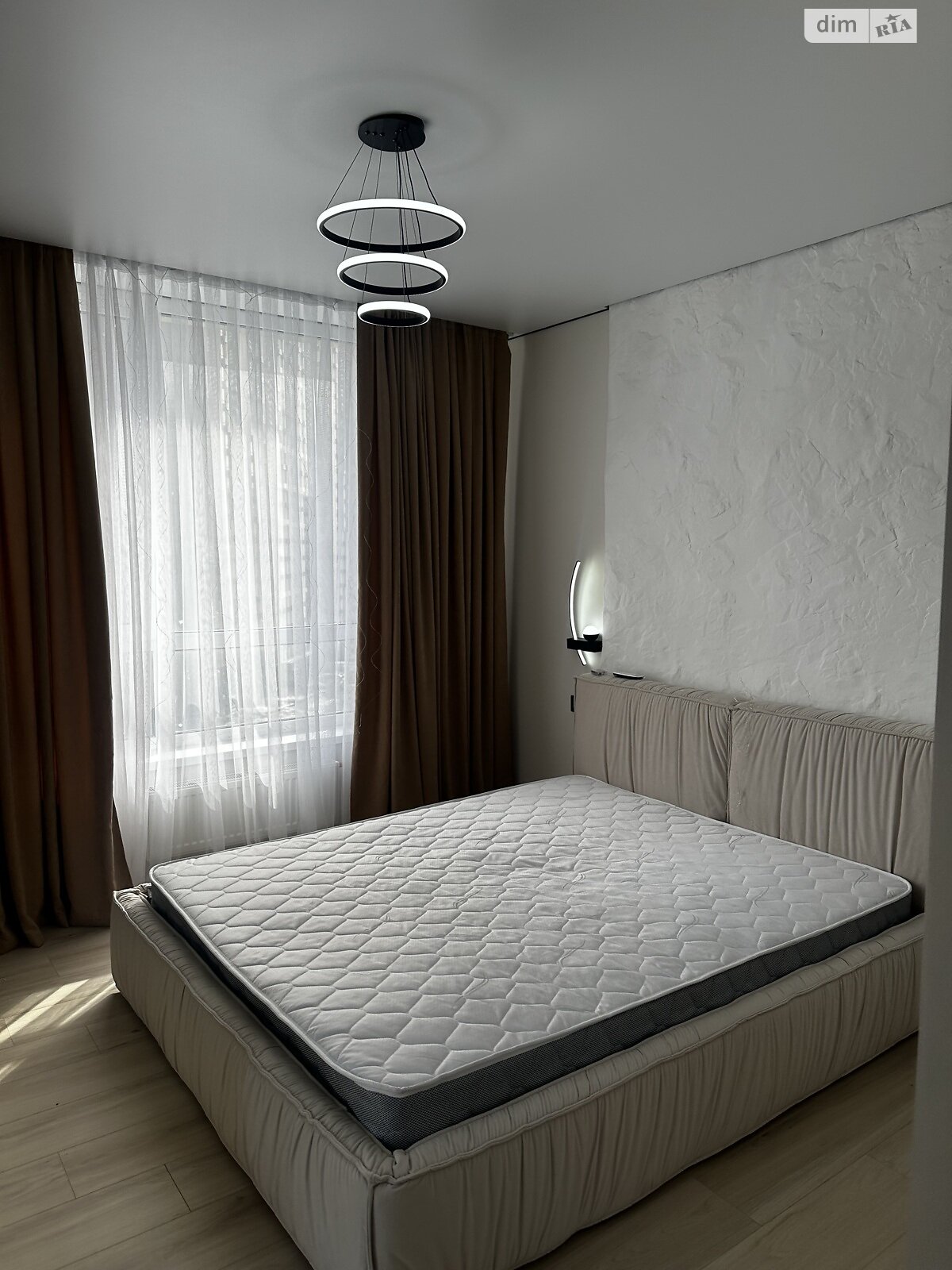 однокомнатная квартира в Киеве, район Теличка, на шоссе Столичное 1 в аренду на долгий срок помесячно фото 1