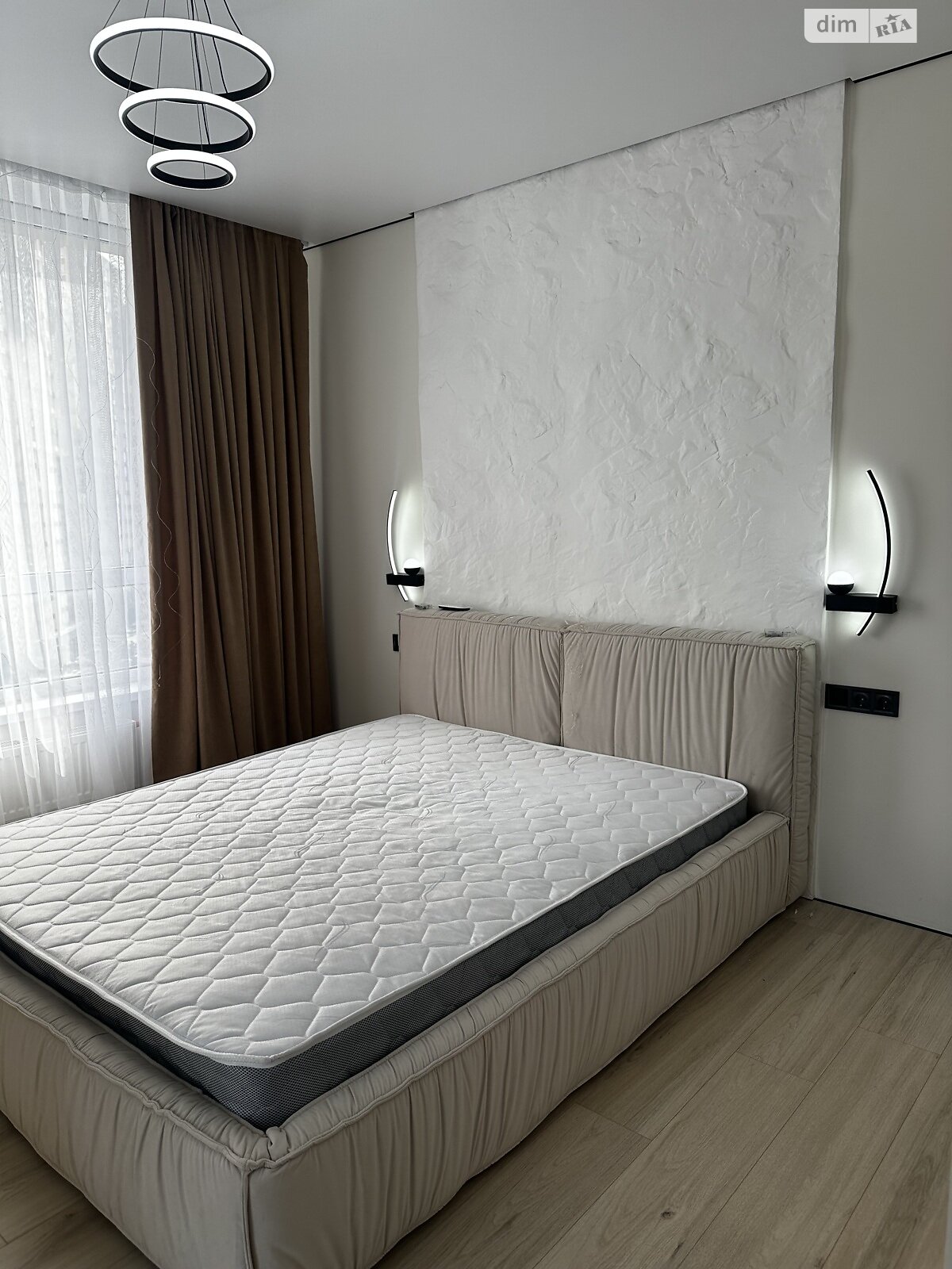 однокомнатная квартира в Киеве, район Теличка, на шоссе Столичное 1 в аренду на долгий срок помесячно фото 1