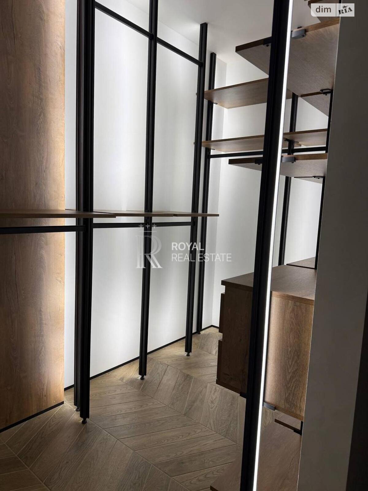 однокомнатная квартира в Киеве, район Теличка, на шоссе Столичное 5А в аренду на долгий срок помесячно фото 1